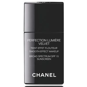 Chanel Foundation 10 beige